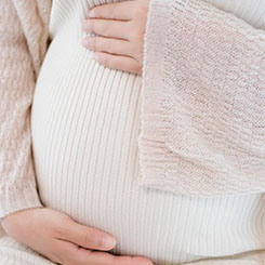 她在文🆗🐓中写道，正是凭🇹🇻借“天才班🕺”“实🎅🥵助孕机构排名